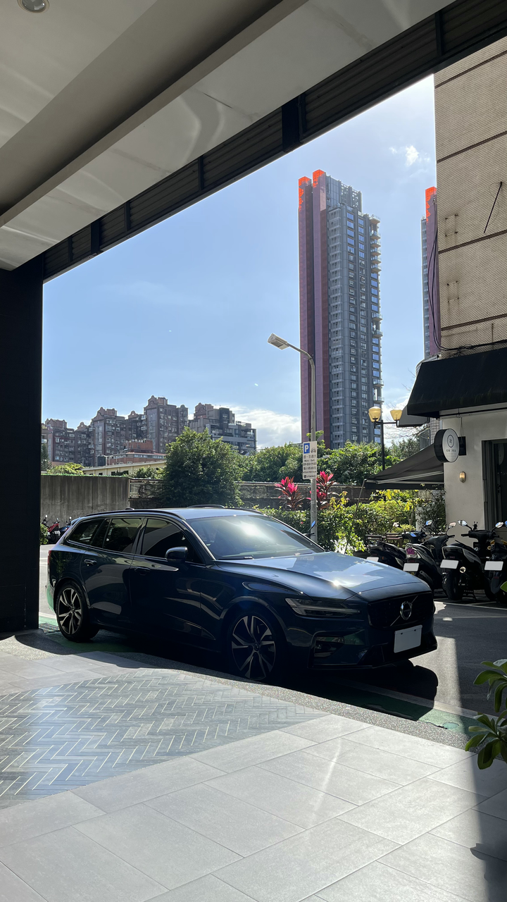 讓新的 V60,接全家人回家!