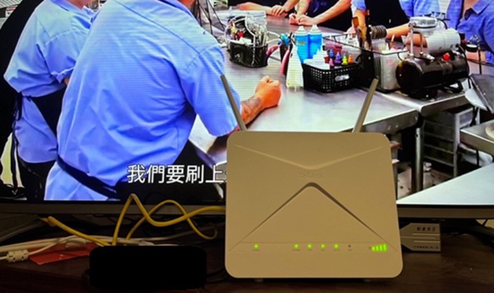 一魚兩吃! 外出露營、居家使用都很便利的G415分享器開箱