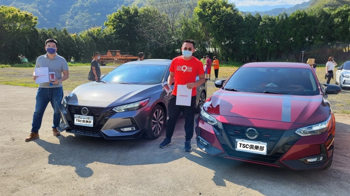 ALL NEW SENTRA 2022 草莓日
