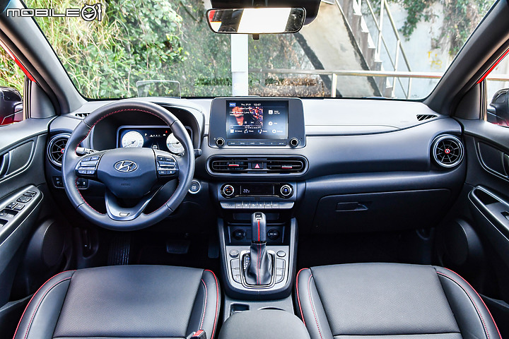 個性至上的進口CUV集評 │ Suzuki Vitara Hybrid x Hyundai Kona N Line x Mazda CX-30 x Skoda Kamiq