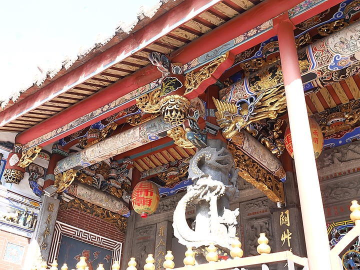 艋舺青山宮、朝北醫院、艋舺清水巖、萬華區史展示中心 — 艋舺市街散步之二