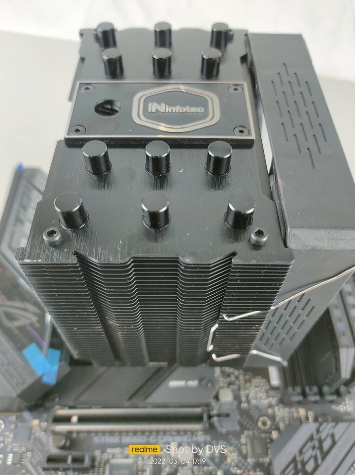 英富達 CPU 散熱器開箱 不專業 業配文 INCF-CF-1206ARGB
