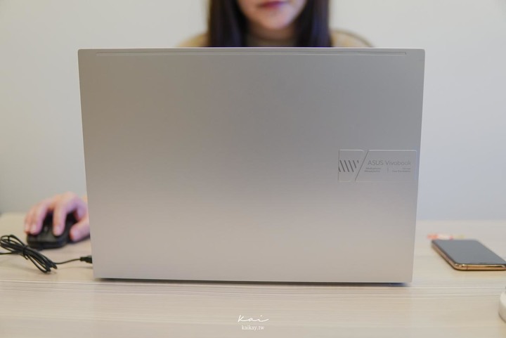 換工作機了！N7600PC 16吋大筆電使用心得