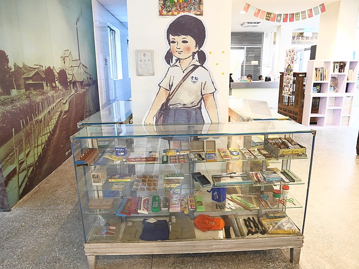 艋舺青山宮、朝北醫院、艋舺清水巖、萬華區史展示中心 — 艋舺市街散步之二