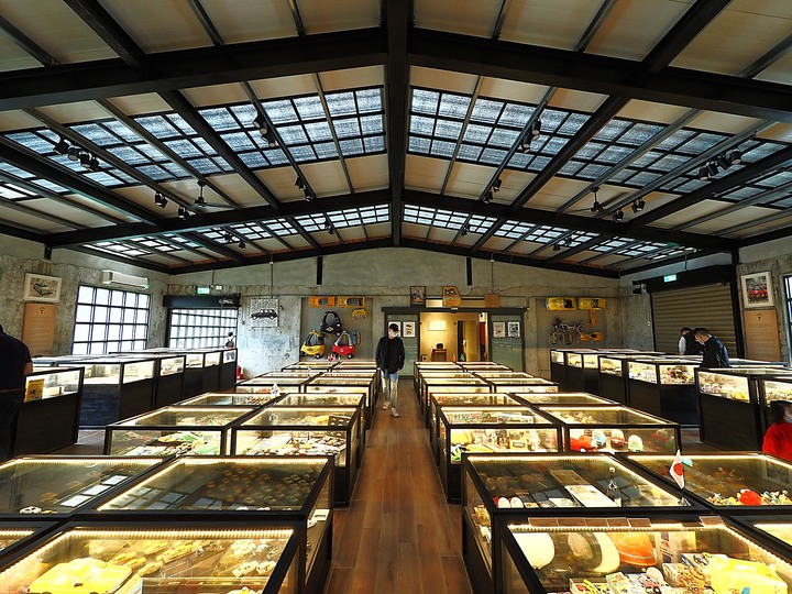 蘇澳 計程車博物館、冬山 阿瘦羅水木紀念圖書館 羅東 成功國小校長宿舍與舊禮堂|moku 旅人書店 — 宜蘭鐵道小旅行之二