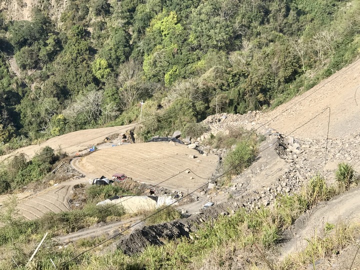 跨界 Cross 旅遊--翠巒、紅香、瑞岩、慈峰、翠峰、靜觀、合作、平靜、力行、華岡
