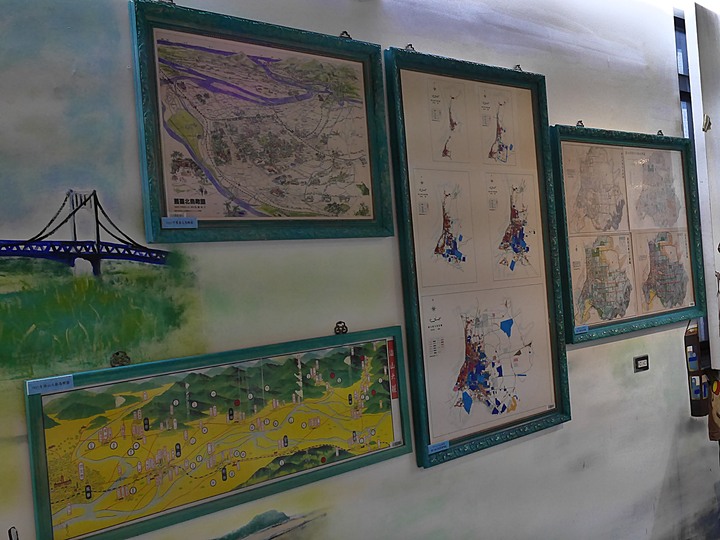 艋舺青山宮、朝北醫院、艋舺清水巖、萬華區史展示中心 — 艋舺市街散步之二