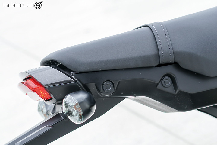 HONDA MSX-GROM 125 試駕｜多一檔更順暢 模組化車殼更好改