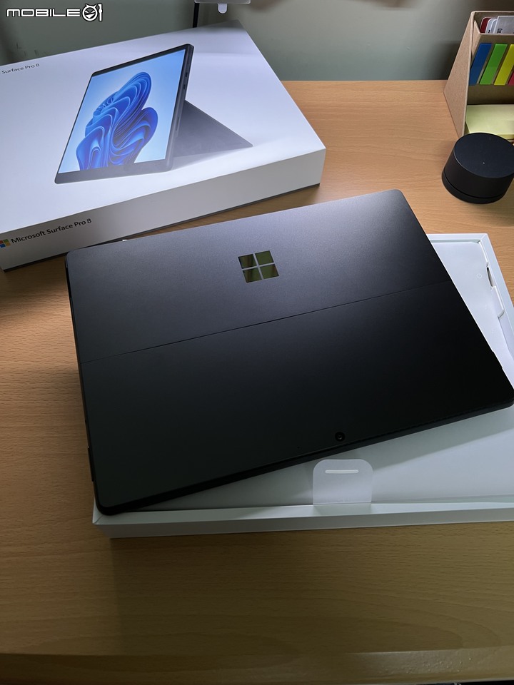 【簡易開箱】Microsoft Surface Pro 8