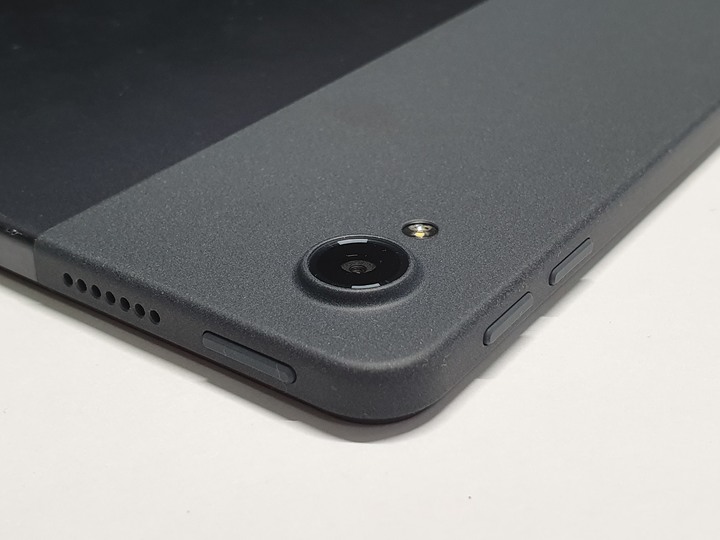 娛樂工作一把罩，Lenovo Tab P11 Plus 平板電腦開箱試用