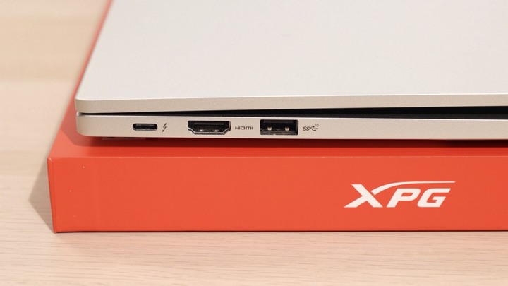 電競品牌走入時尚輕薄生活 XPG XENIA Xe，與 Intel 聯手打造長效筆電