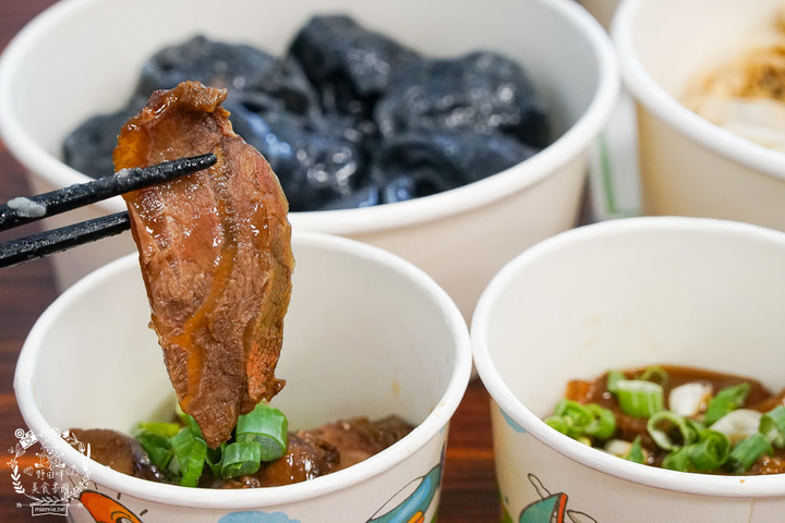 高雄真男饌品疆食堂!聘請新疆廚師製作道地皮帶麵!飽滿水餃一顆抵兩顆? 轉載 - 野田咩美食書國