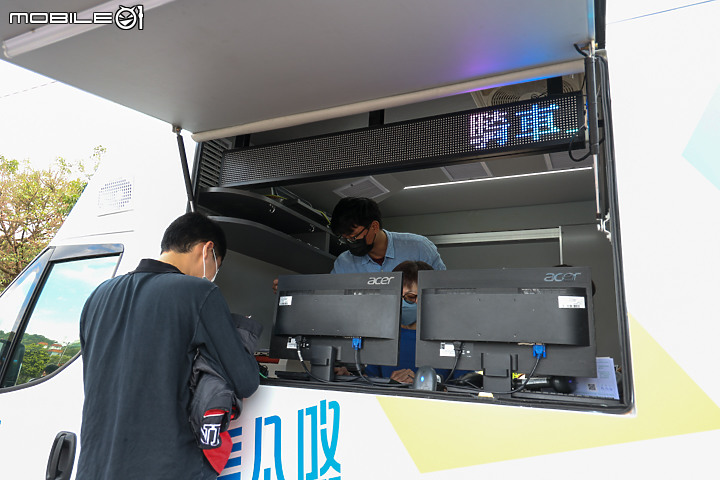 【採訪】前進偏鄉 隨時服務 公路總動員 行動監理站上路啦!