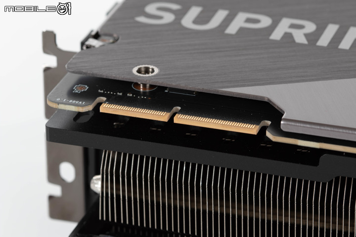 微星 GeForce RTX 3090 Ti SUPRIM X 24G 顯示卡開箱實測 消費級顯卡頂尖效能再突破