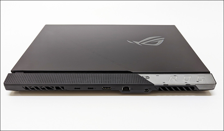 快速開箱:ROG Strix SCAR 15 G533ZW