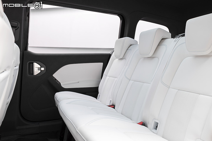 【海外新訊】全新七人座物種預約四月相見 M-Benz T-Class值得期待嗎？