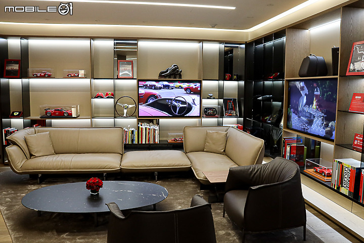 【採訪】Ferrari 全新台北旗艦展示中心重新開幕,同步舉辦 296 GTB、SF90 Stradale 油電超跑鑑賞會!