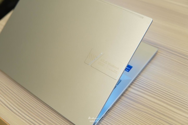 換工作機了！N7600PC 16吋大筆電使用心得