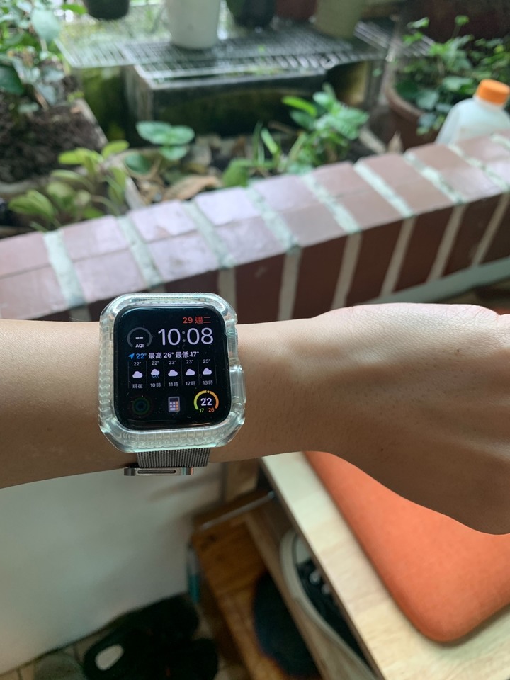 開箱ITSKINS Apple Watch ( 45 / 44mm ) 防摔保護殼
