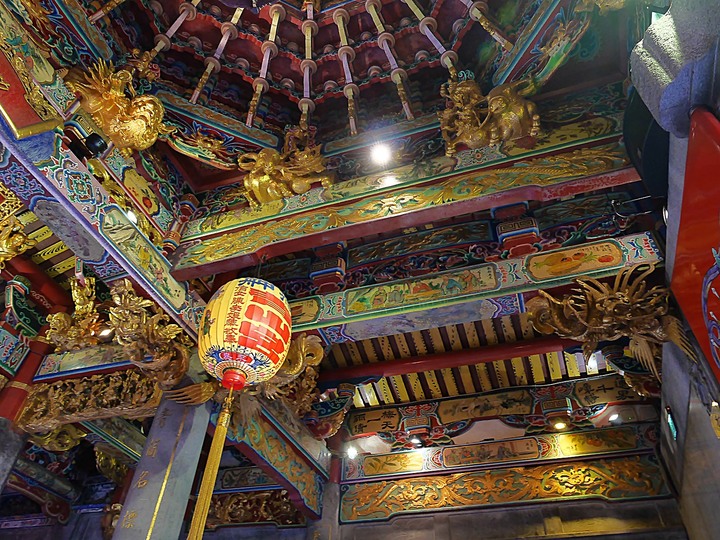 艋舺青山宮、朝北醫院、艋舺清水巖、萬華區史展示中心 — 艋舺市街散步之二