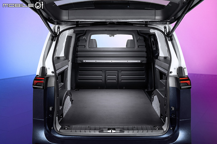【快訊】Volkswagen首款電動MPV ID. Buzz正式亮相，同步推出Cargo商用車型！