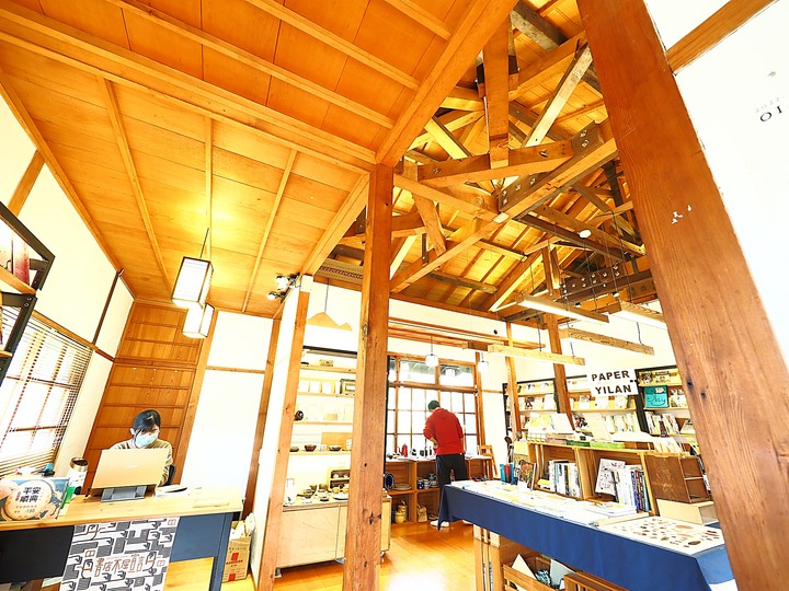 蘇澳 計程車博物館、冬山 阿瘦羅水木紀念圖書館 羅東 成功國小校長宿舍與舊禮堂|moku 旅人書店 — 宜蘭鐵道小旅行之二