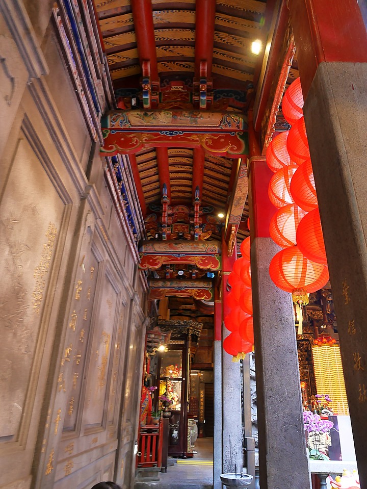 艋舺青山宮、朝北醫院、艋舺清水巖、萬華區史展示中心 — 艋舺市街散步之二