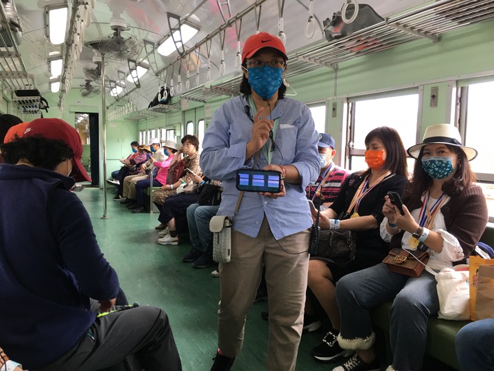 藍皮解憂號觀光列車(台東-枋寮)騎遊金崙