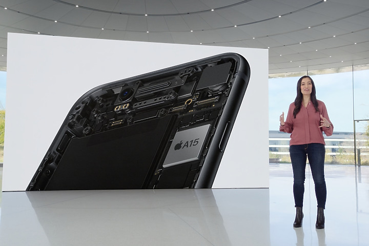 第三代iPhone SE 週五即可預購:性能可比iPhone 13 但是最便宜5G iPhone