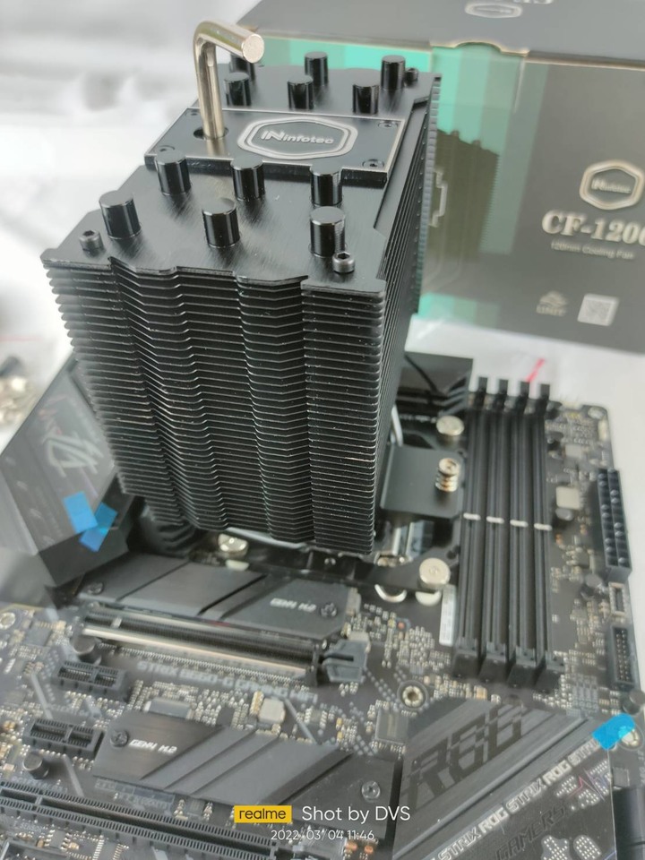 英富達 CPU 散熱器開箱 不專業 業配文 INCF-CF-1206ARGB