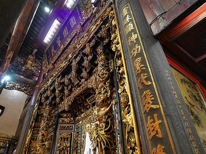 艋舺青山宮、朝北醫院、艋舺清水巖、萬華區史展示中心 — 艋舺市街散步之二