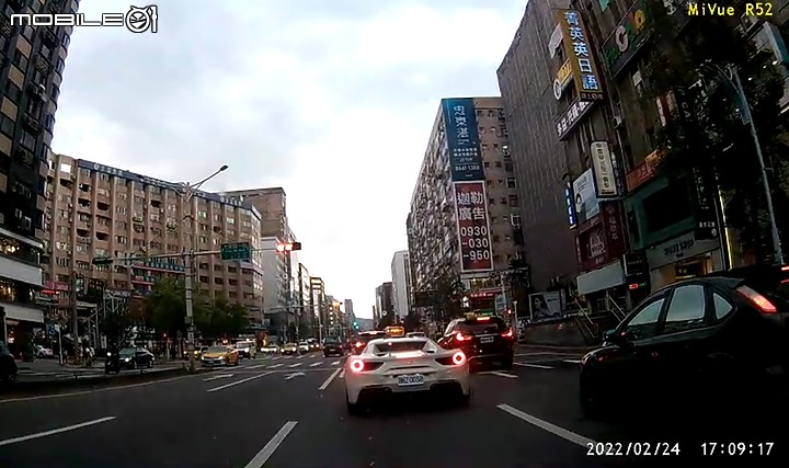 遇到這種駕駛禮儀該怎麼處理？