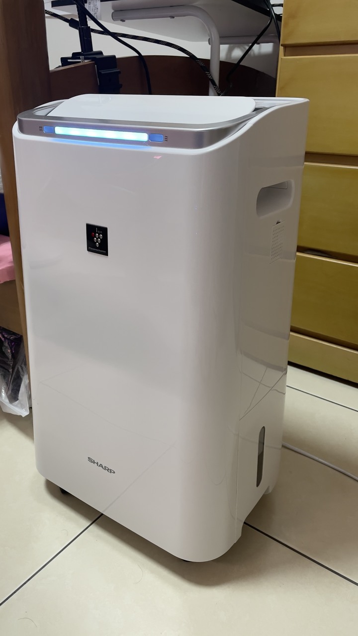 [不專業開箱文] 夏普 DW-L10FT-W 自動除菌離子空氣清淨除濕機
