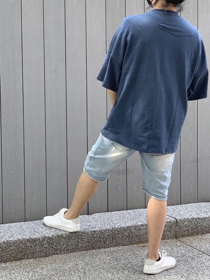 分享幾件最近買的oversize T恤