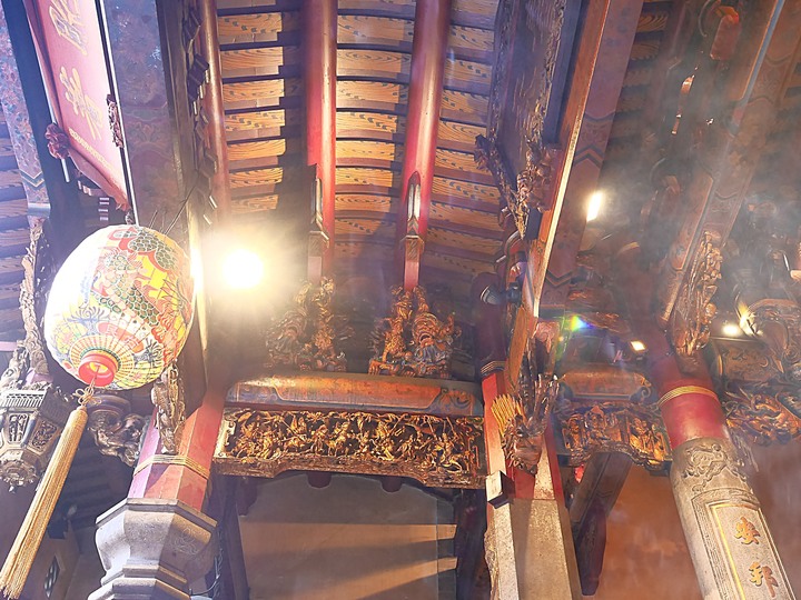 艋舺青山宮、朝北醫院、艋舺清水巖、萬華區史展示中心 — 艋舺市街散步之二