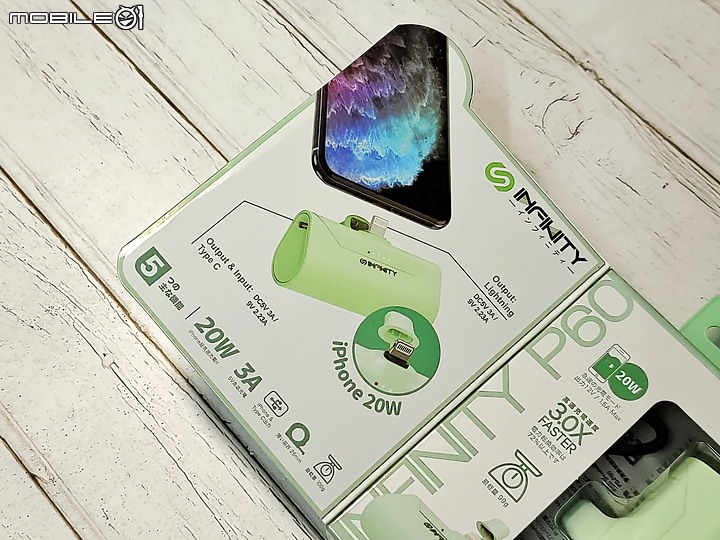 「 開箱 」iPhone專屬行動電源開箱 – infinity P60 迷你行動電源實測,出門從此無需帶線