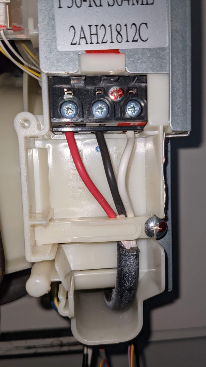 日立分離式冷氣電源線亂接會出事嗎？