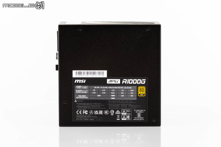微星 GeForce RTX 3090 Ti SUPRIM X 24G 顯示卡開箱實測 消費級顯卡頂尖效能再突破