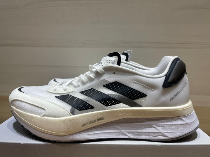 [心得] Adidas Adizero Boston 10開箱