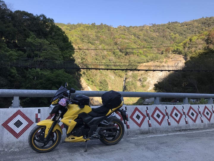 跨界 Cross 旅遊--翠巒、紅香、瑞岩、慈峰、翠峰、靜觀、合作、平靜、力行、華岡