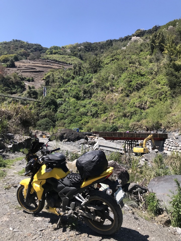 跨界 Cross 旅遊--翠巒、紅香、瑞岩、慈峰、翠峰、靜觀、合作、平靜、力行、華岡
