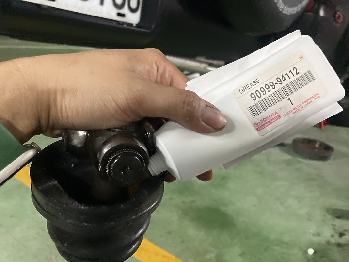 教學文:第一代RAV4 後傳動軸防塵套更換