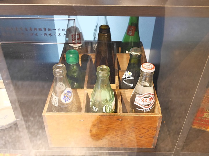 艋舺青山宮、朝北醫院、艋舺清水巖、萬華區史展示中心 — 艋舺市街散步之二