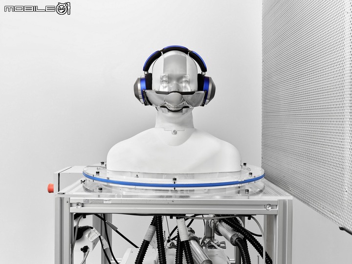 Dyson 宣布推出具有空氣過濾功能的 Dyson Zone 耳機產品 提供音樂聆聽同時呼吸新鮮空氣