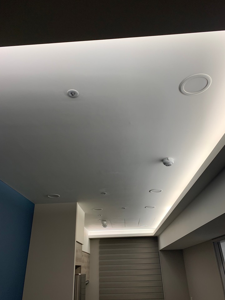 【開箱】新北 自以為現代風的小宅