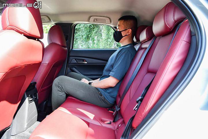 個性至上的進口CUV集評 │ Suzuki Vitara Hybrid x Hyundai Kona N Line x Mazda CX-30 x Skoda Kamiq