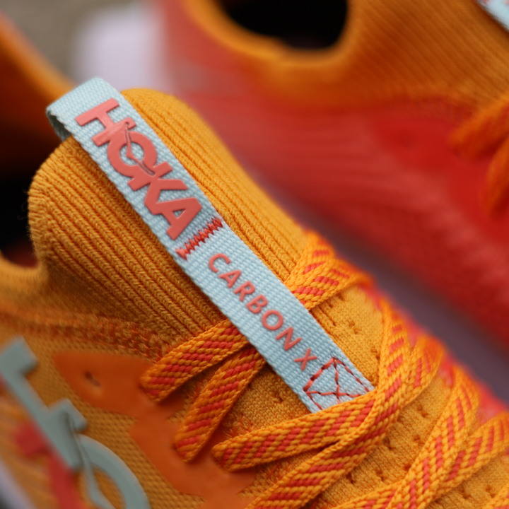 淺談開箱:頂級跑鞋 - HOKA Carbon X 3