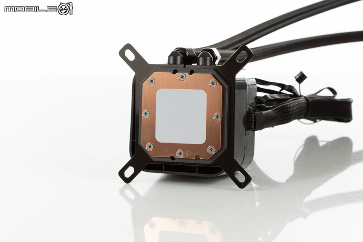 CORSAIR H170i/H150i ELITE LCD 水冷散熱器實測 頂尖散熱壓制力搭 LCD 螢幕更炫目