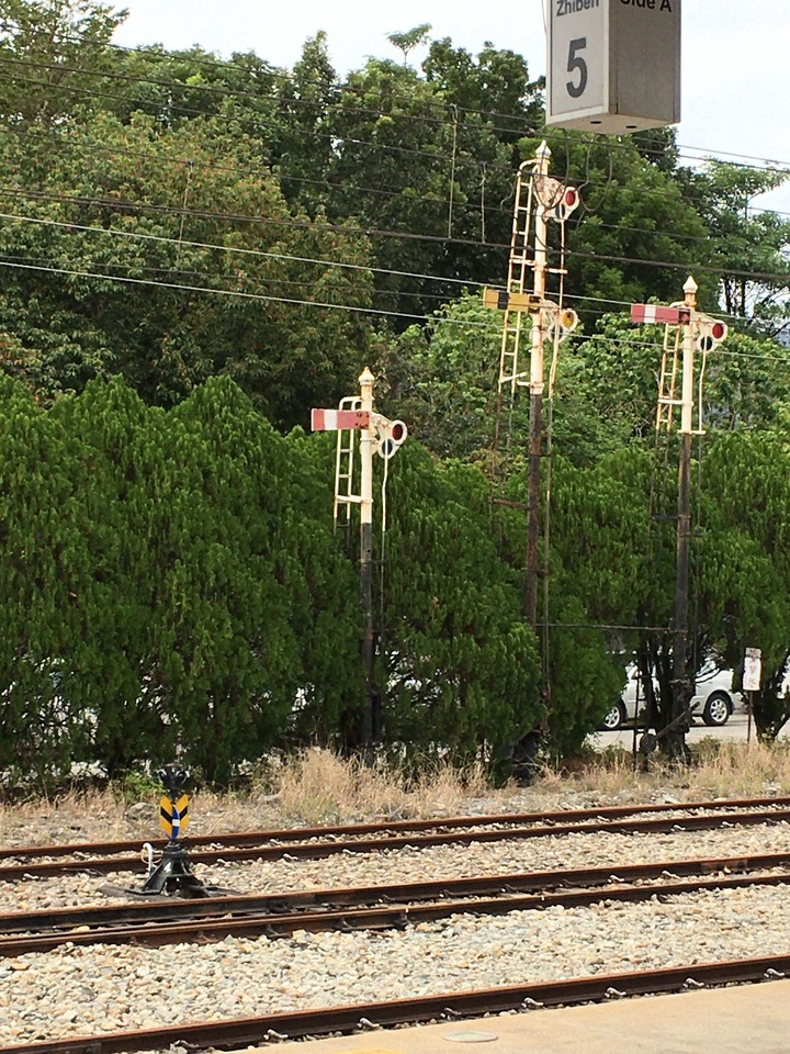 藍皮解憂號觀光列車(台東-枋寮)騎遊金崙