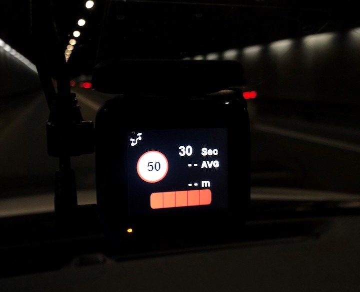 開箱-入門雙鏡頭 Mio C588T 行車記錄器